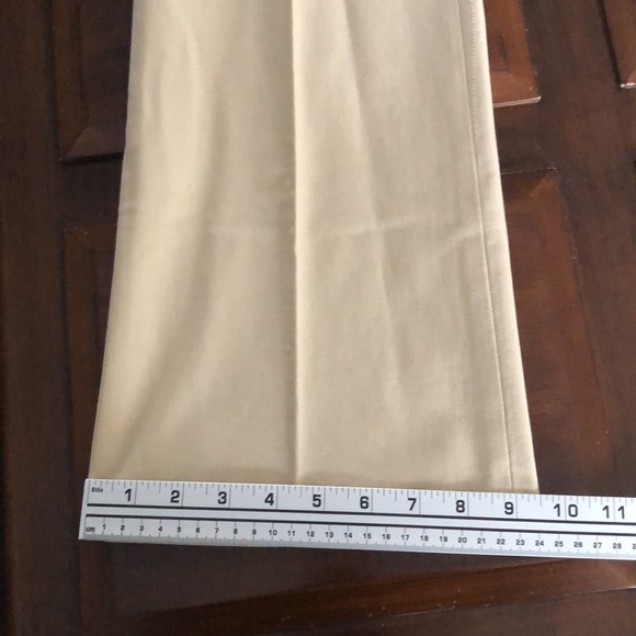 Women’s size 6 banana republic stretch martin beige slacks - Picture 8 of 10